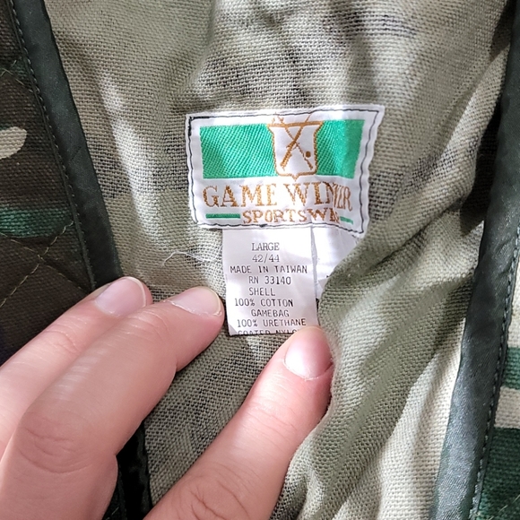 Game Winner Hunting Vest w/ Game Bag L - Picture 7 of 8